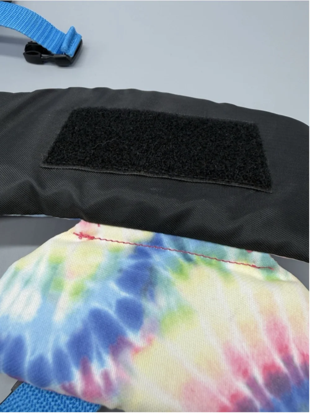 Canada Pooch Wave Rider Life Vest For Dogs Pink & Blue Tie Dye Size Large